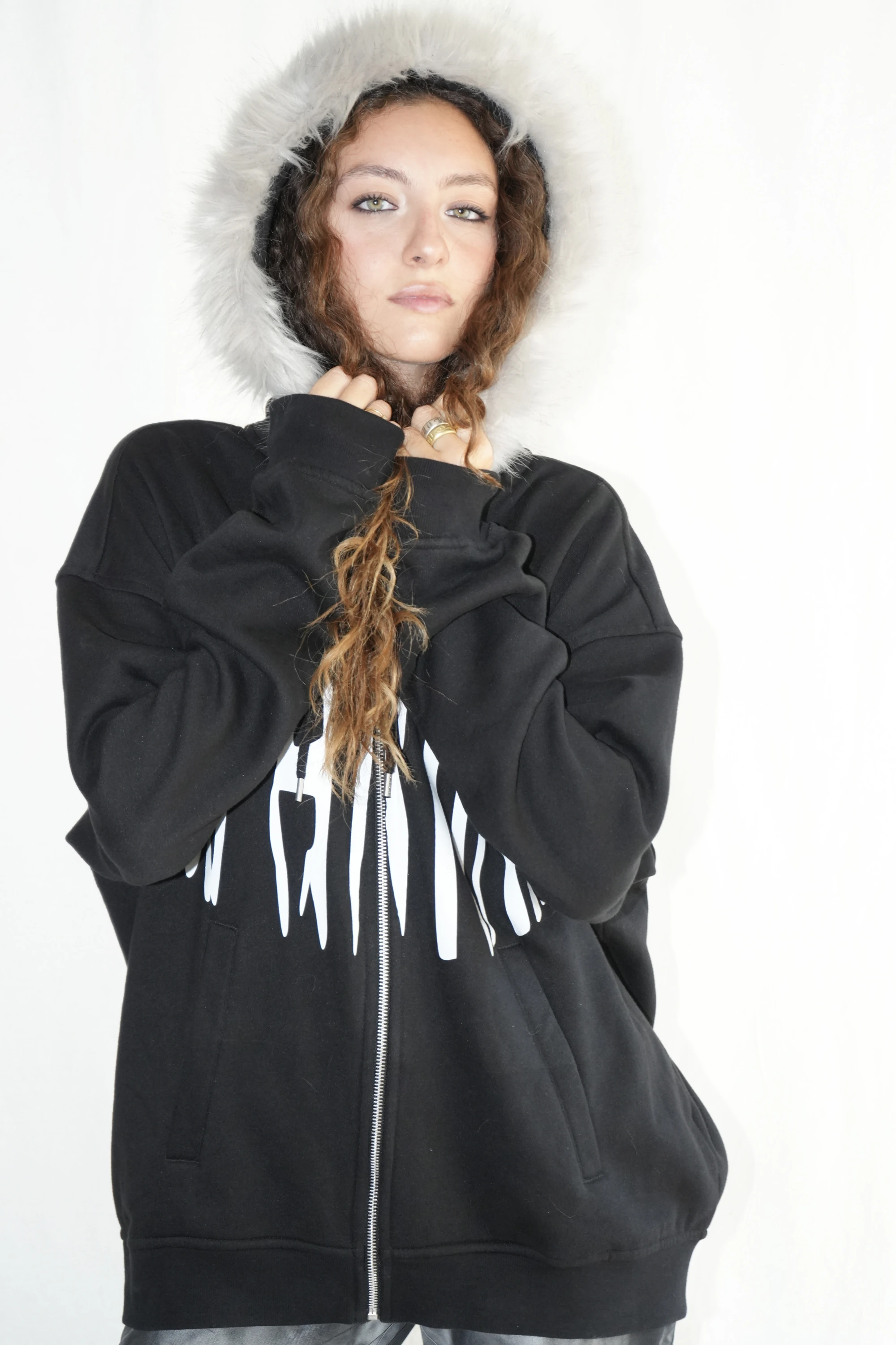 MID20S — DONNIE DARKO / ARRIVAL, fotografia 4
